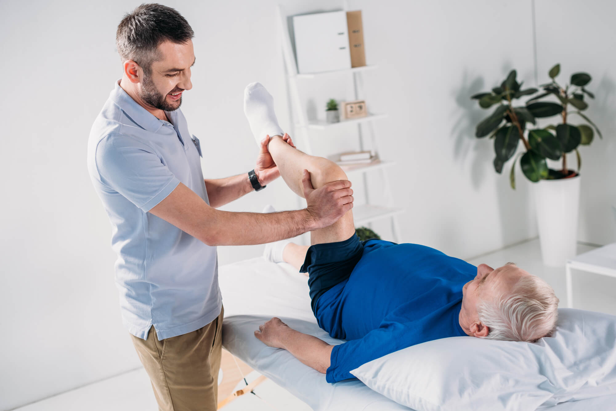 248452-cirurgia-de-femur-em-idosos-veja-os-principais-cuidados 248452-cirurgia-de-femur-em-idosos-veja-os-principais-cuidados