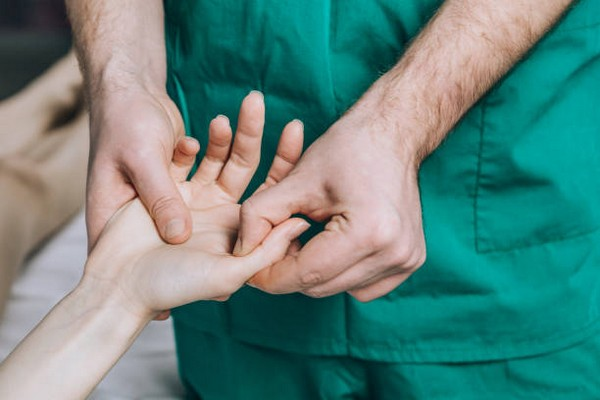 fisioterapia-mao-pulso-fortaleza-10